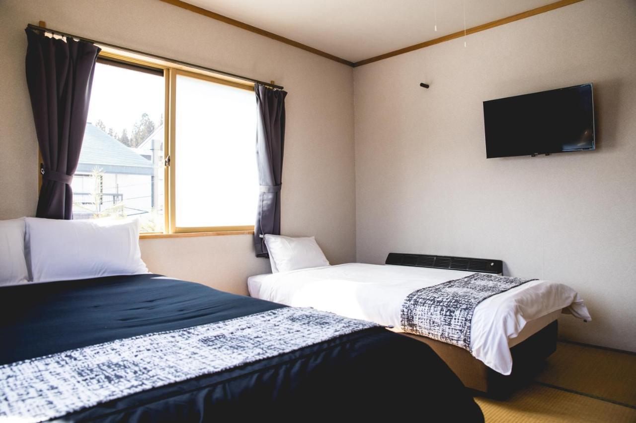 Hakuba Cortina Lodge Отари Экстерьер фото