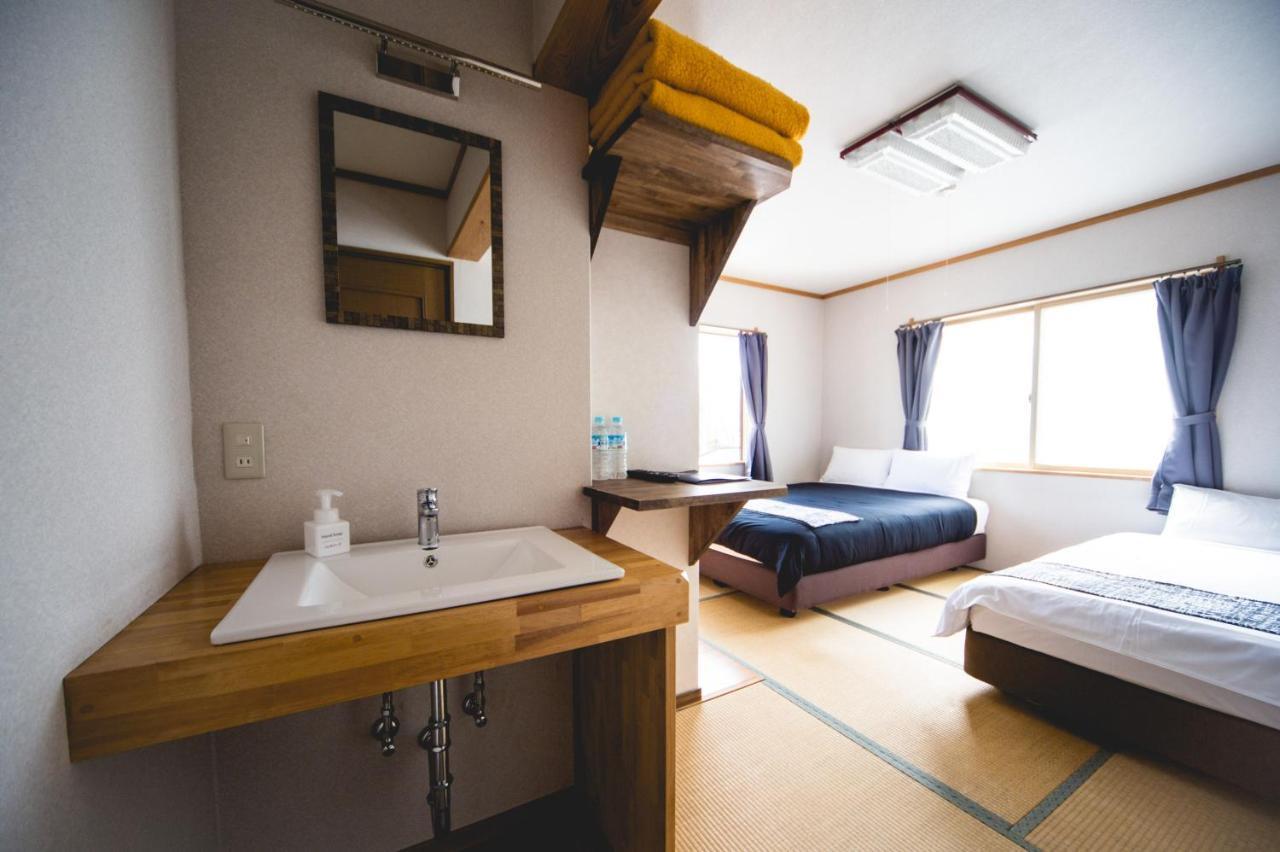 Hakuba Cortina Lodge Отари Экстерьер фото